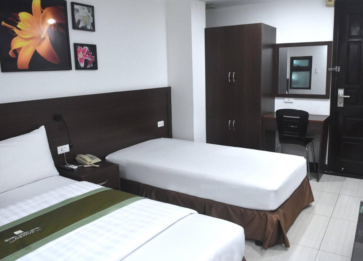 Sao Hotel Nguyen Ngoc Vu Hanoï Extérieur photo